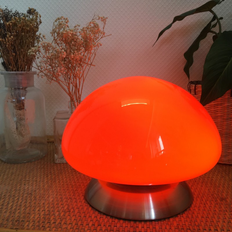 Lampe à poser en opaline orange - années 70